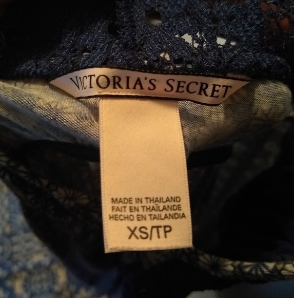 Victoria's Secret - babydoll chemise - Picture 2 of 3